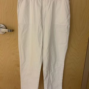 NWT Chadwick’s White Denim pull on Pant size MT